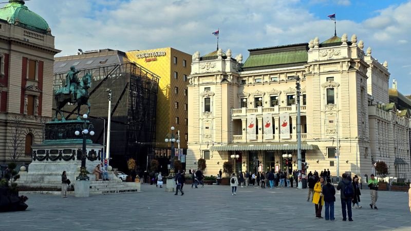 Republic Square in Belgrade featuring the Prince Mihailo monument, the National Theatre, and a part of the National Museum.